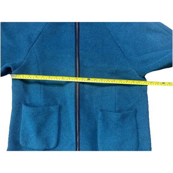 Old Navy Cape Jacket Women’s Size Medium Plaid Lined Layering Coat - Picture 4 of 6